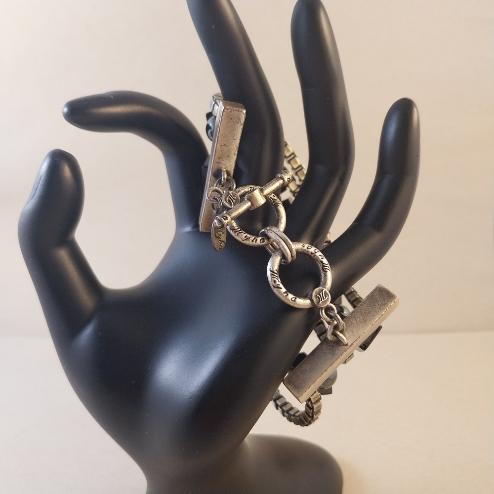 Tyra Chic Black and Silver Bracelet - Picture 6 of 13